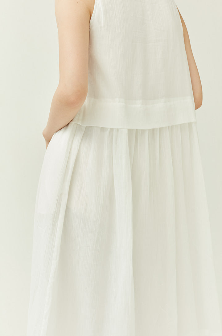 PIA PLISSE DRESS in Ivory