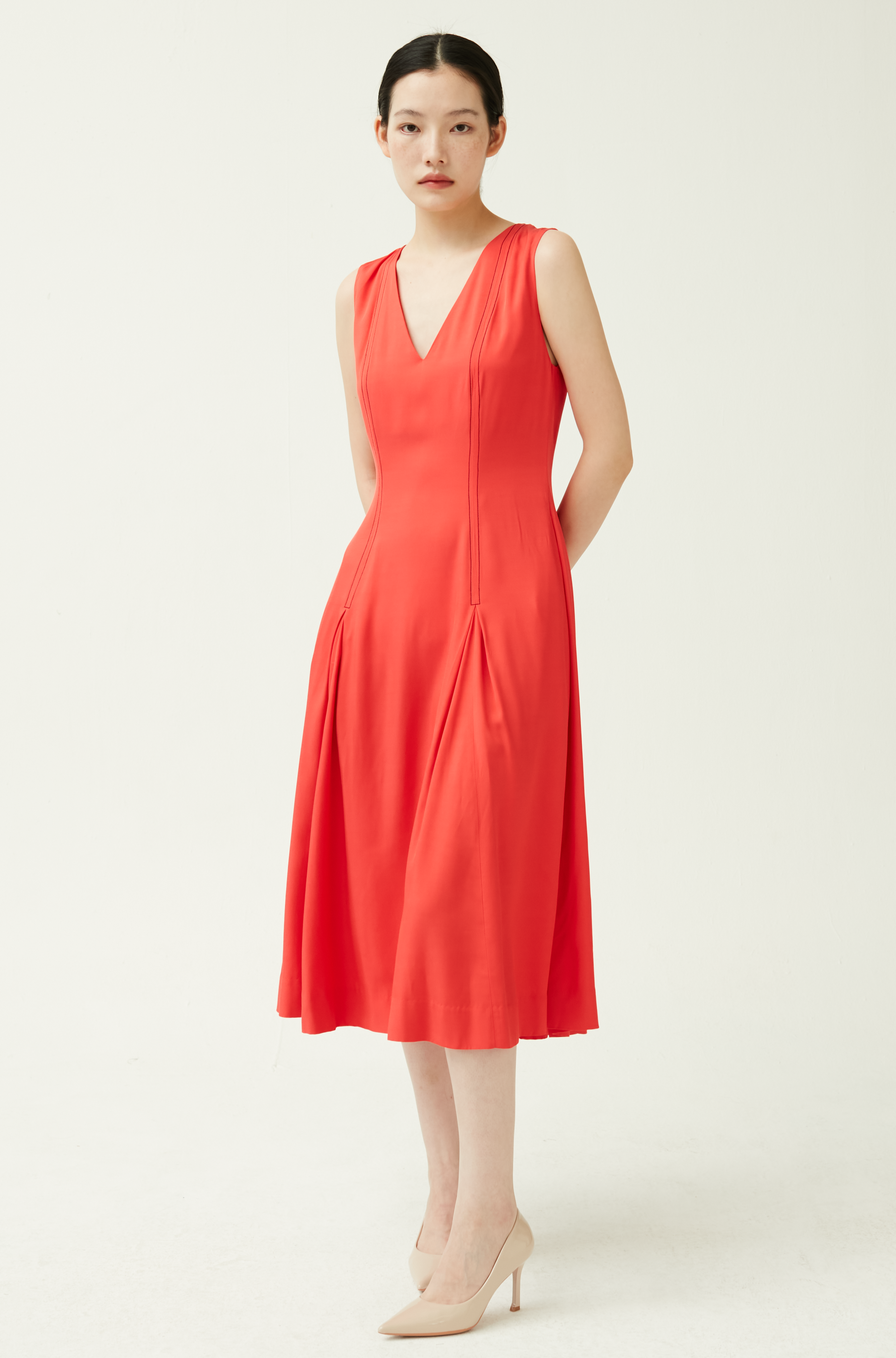 ANDI FIT AND FLARE DRESS in Scarlet