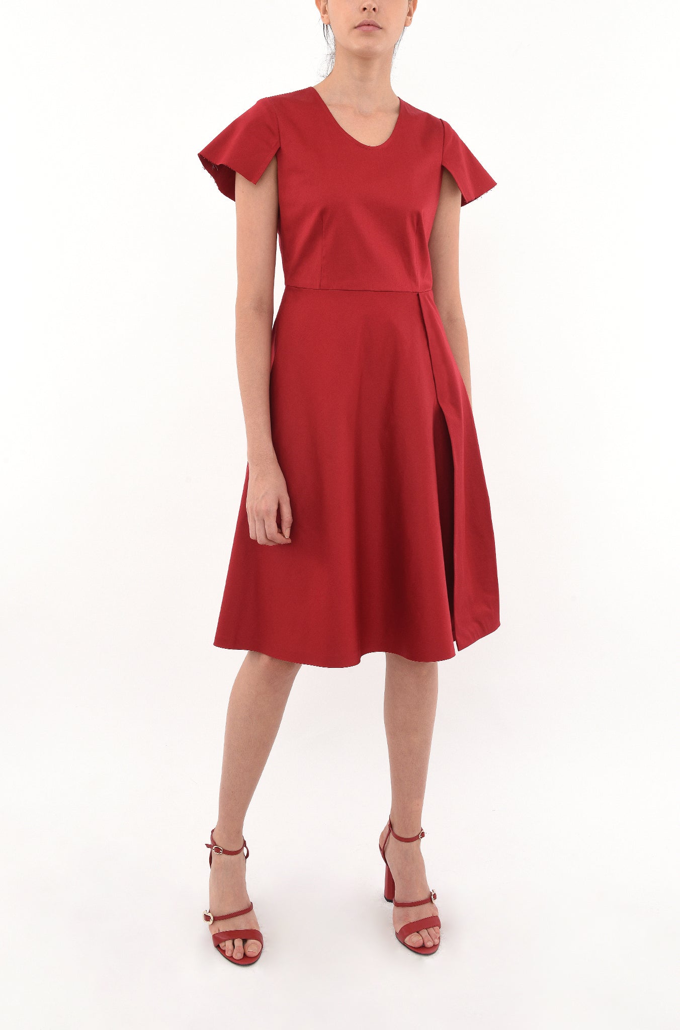 FIT-FLARE DRESS WITH CUT-AWAY SLEEVES